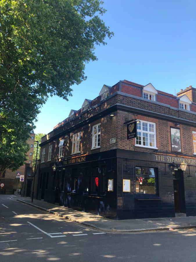 Publove @ The Steam Engine,Waterloo Londra Exterior foto